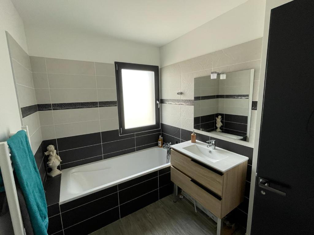 Location Saisonniere Villa Uzès Exterior foto